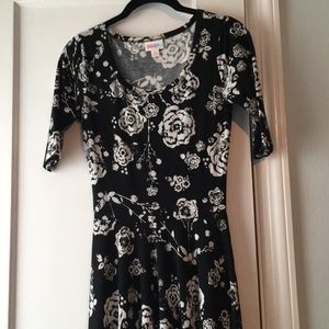 LulaRoe Nicole dress